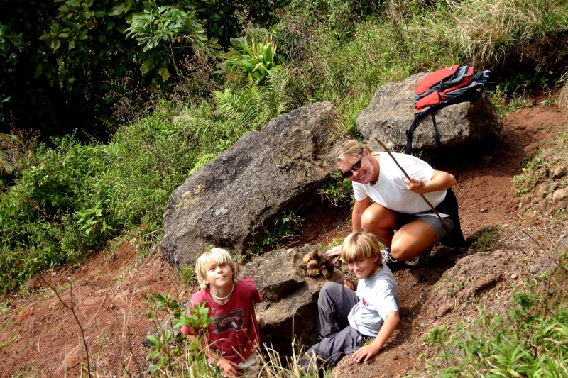 Leaving their mark with Kelly girl.